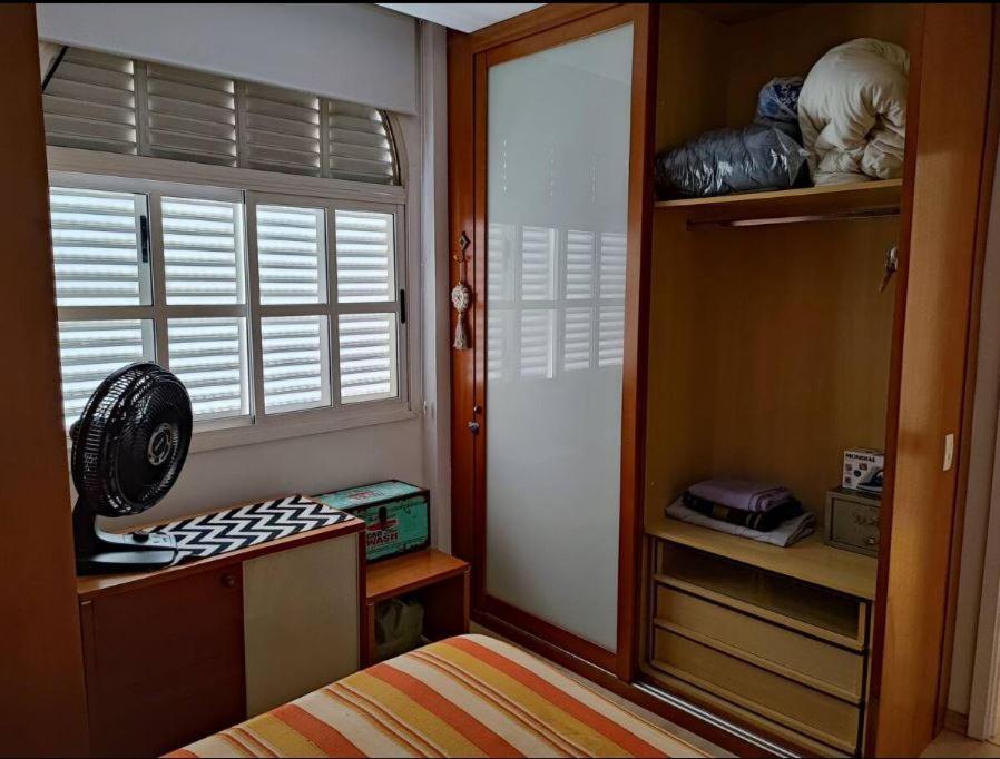 Flat Em Copacabana Na Quadra Da
