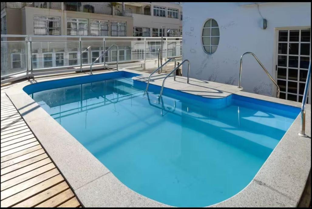 Flat Em Copacabana Na Quadra Da Apartamento